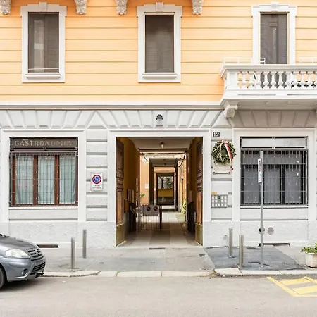 Nido A Due Passi Navigli-bocconi Διαμέρισμα *